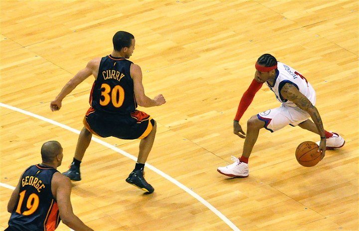 allen iverson crossover against steph curry